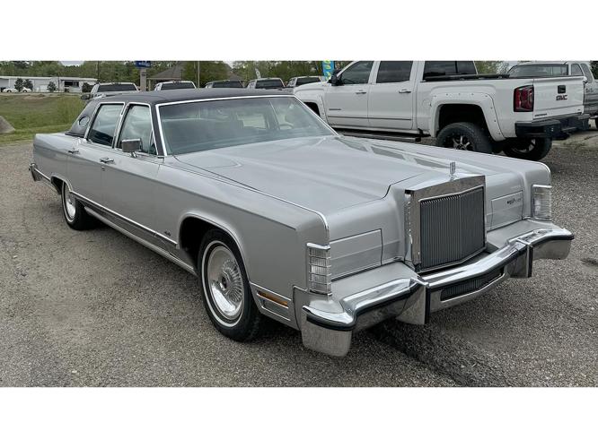 1978 lincoln continental in biloxi, mississippi