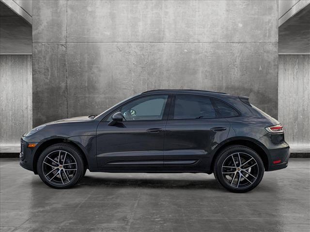 2024 porsche macan base
