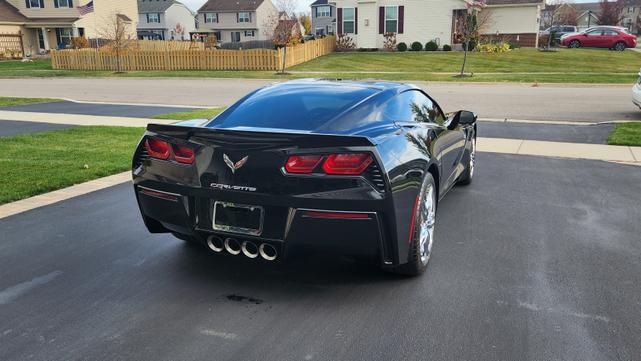2016 chevrolet corvette stingray w/2lt