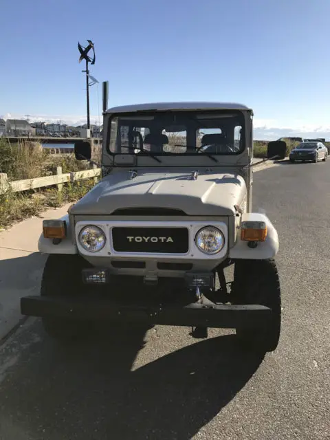 1890 toyota fj40