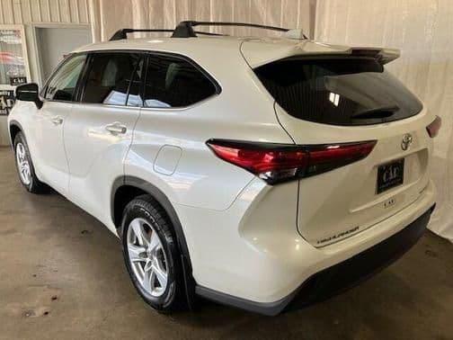 2021 toyota highlander le in archbold, ohio