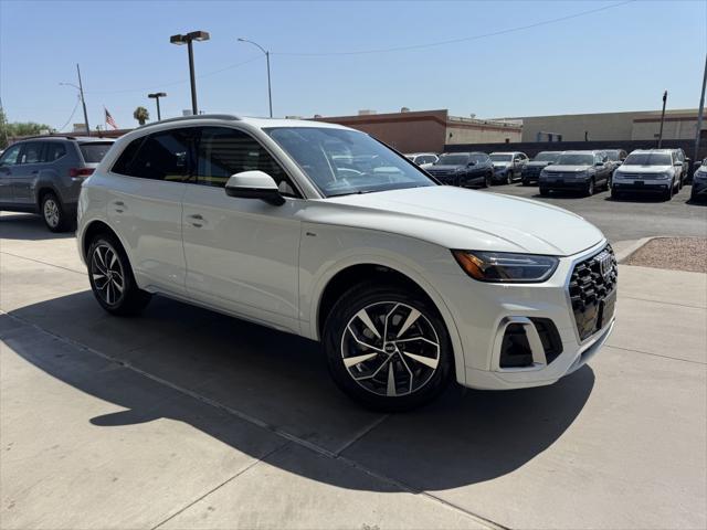 2022 audi q5 45 s line premium plus