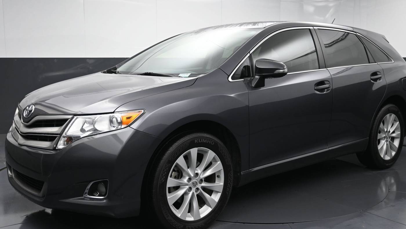 2015 toyota venza le
