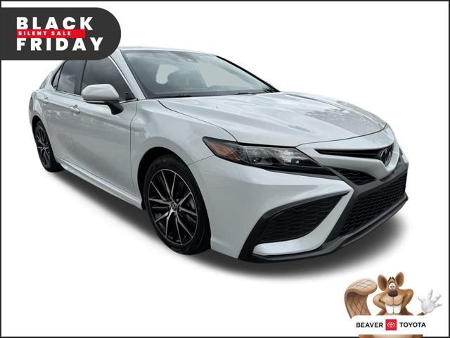 2023 toyota camry se