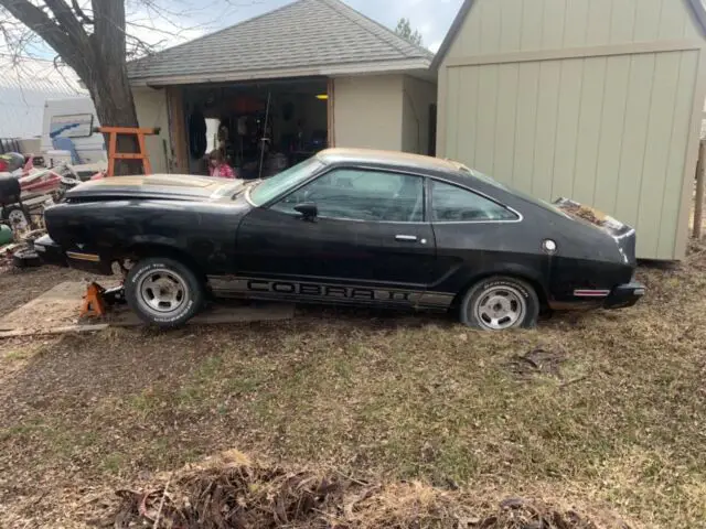 1976 ford mustang cobra 2