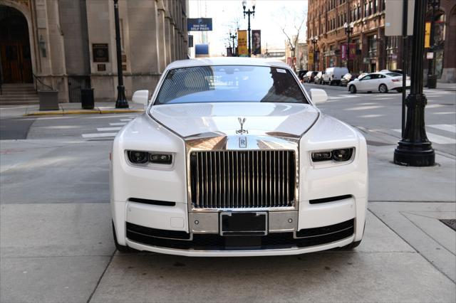 2020 rolls-royce phantom ewb