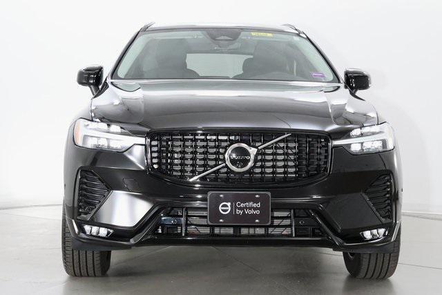 2024 volvo xc60 b5 plus dark theme