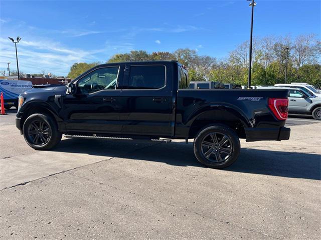 2021 ford f-150 xlt