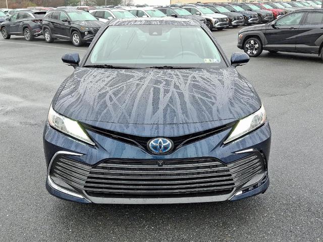 2021 toyota camry hybrid xle