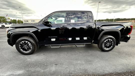 2024 Toyota Tundra sr