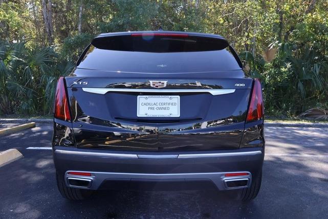 2022 cadillac xt5 premium luxury