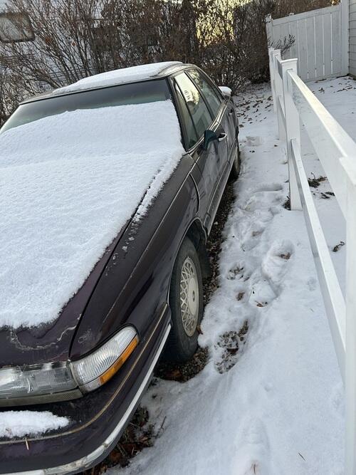 1996 buick park avenue 4 door. beater with a heater. runs, headlights work, new