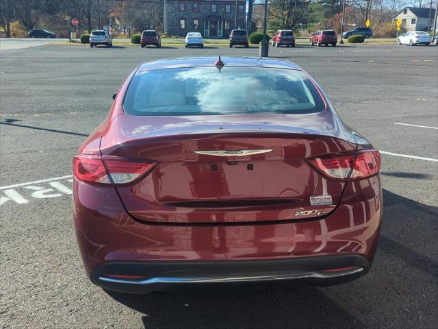 2016 chrysler 200 c