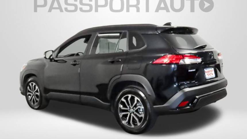 2023 toyota corolla cross hybrid se