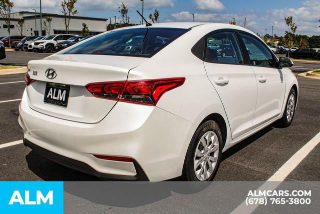 2021 hyundai accent se