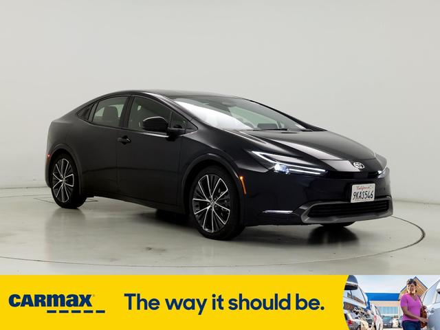 2024 toyota prius xle