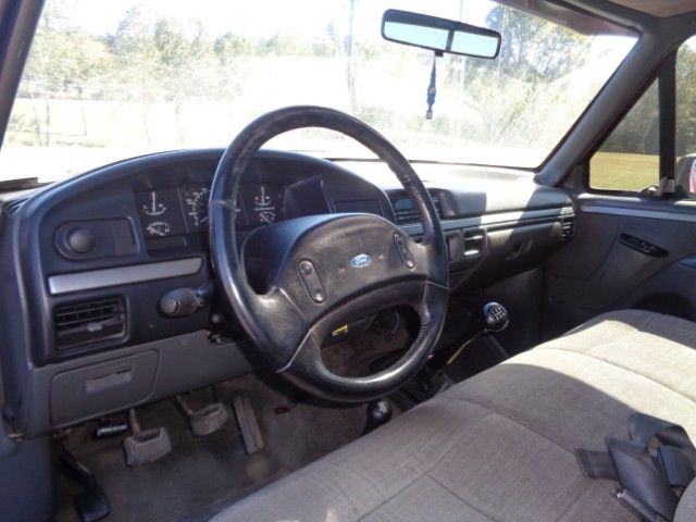 1992 ford f-150 4x4 flare side 4.9l