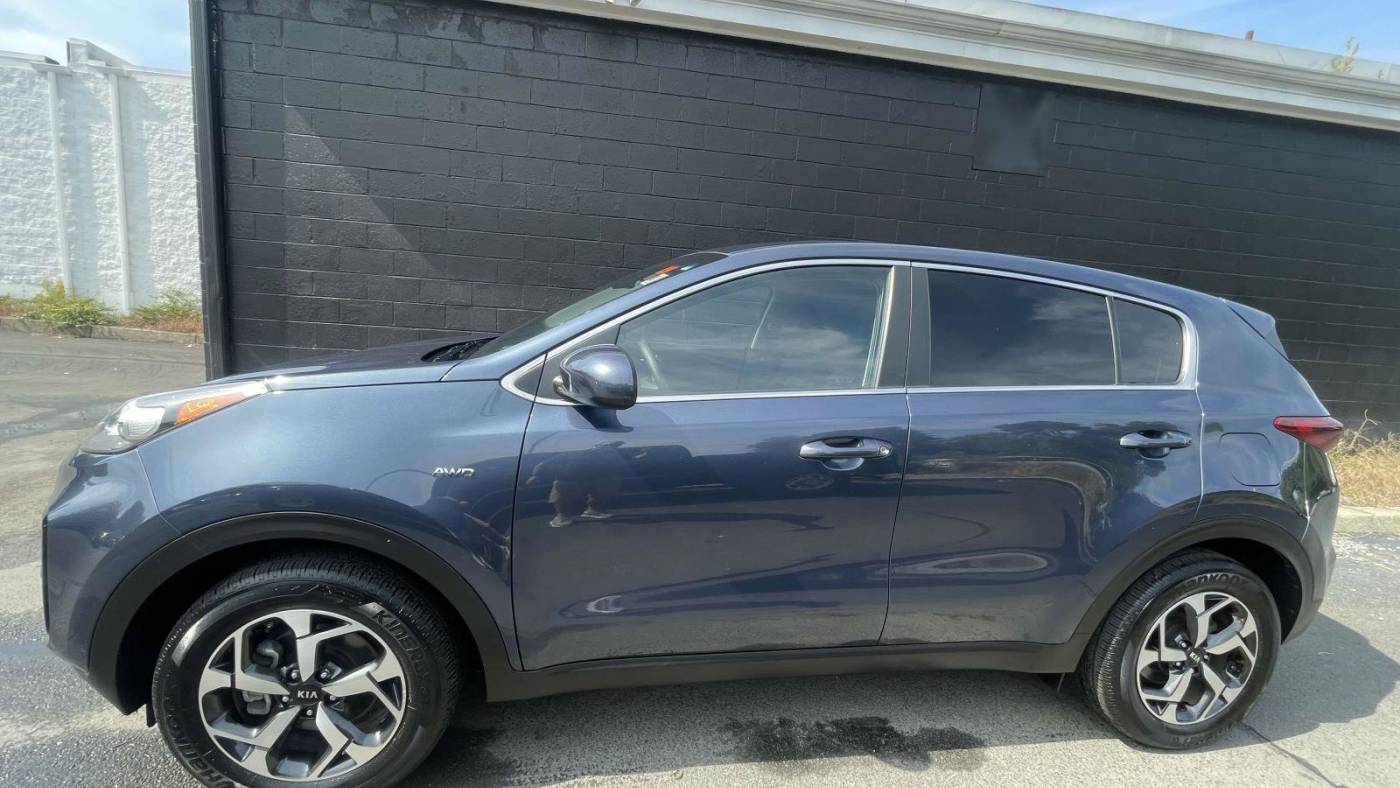 2022 kia sportage lx