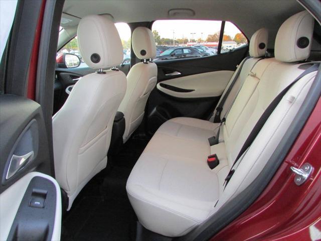 2022 buick encore gx select