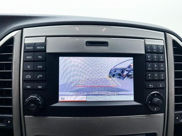 2016 mercedes-benz metris base