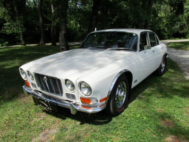 1971 jaguar xj6 4.2 swb - low mileage