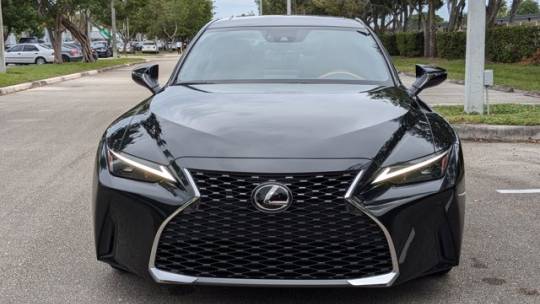 2023 Lexus IS