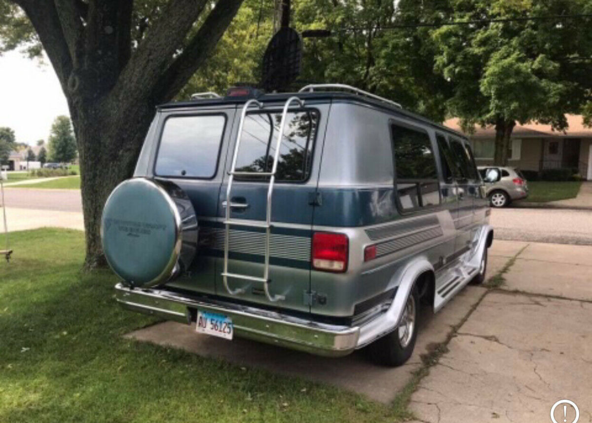 1992 chevrolet g20 conversion van 5.7l automatic custom craft vehicle no reserve