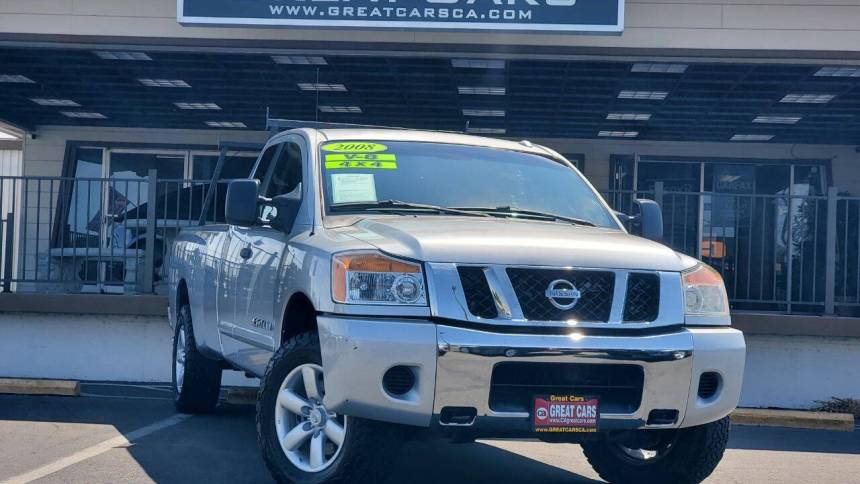 2008 nissan titan se
