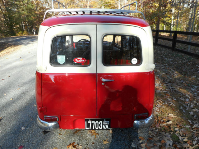 rare classic 1959 volvo 445 duett panel wagon, (544, 122) 12 volt, roof rack