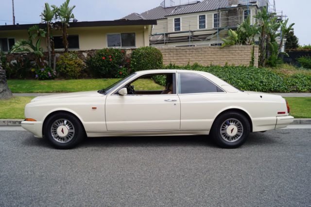 26400 miles v8 automaticcoupe