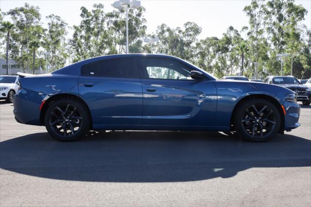 2022 dodge charger sxt