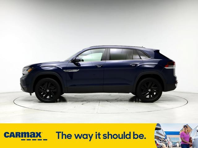 2022 volkswagen atlas cross sport se w/tech