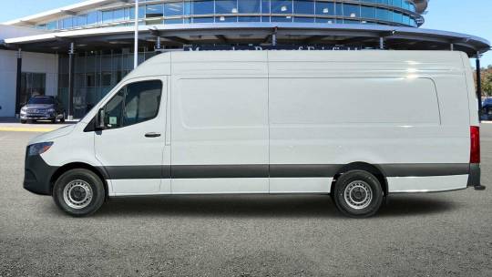 2025 Mercedes-Benz Sprinter