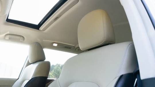 2023 Infiniti QX80 premium select