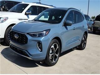 2023 Ford Escape st-line elite