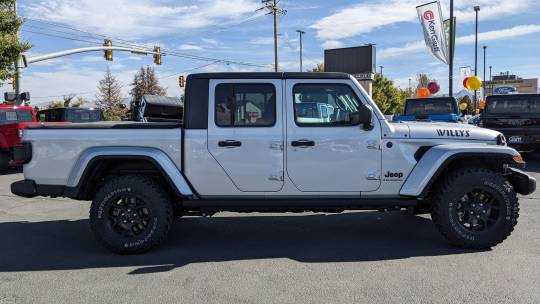 2024 Jeep Gladiator
