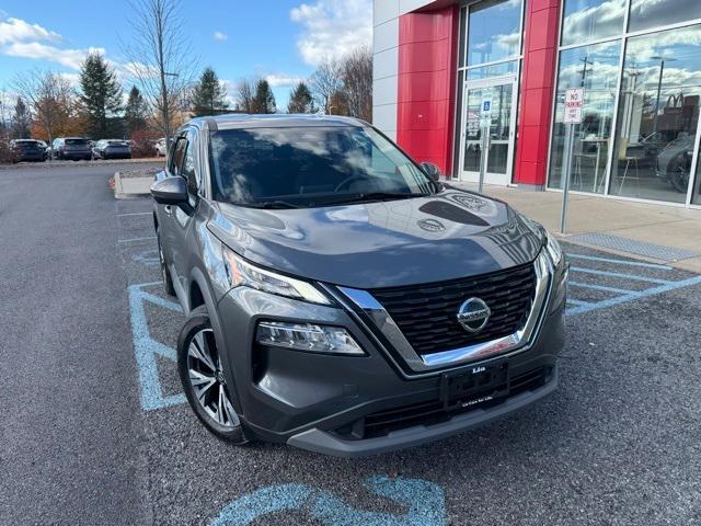 2021 nissan rogue sv