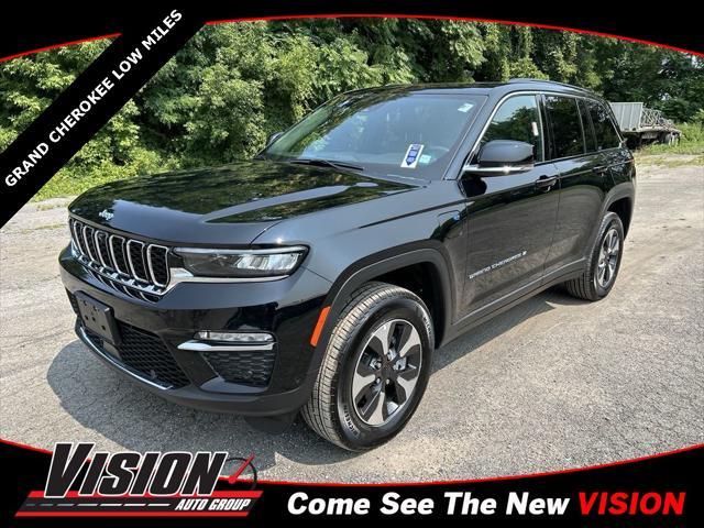 2024 jeep grand cherokee 4xe base