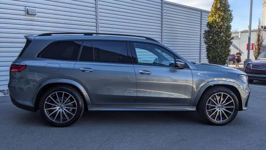 2025 Mercedes-Benz GLS