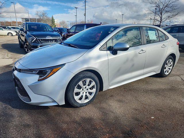 2022 toyota corolla le