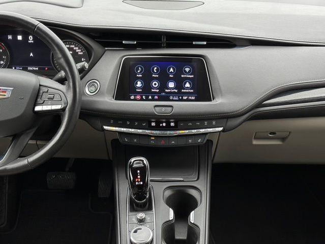 2023 cadillac xt4 premium luxury