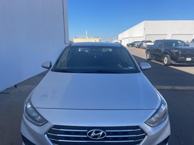 2021 hyundai accent se