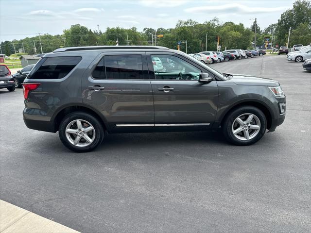 2016 ford explorer xlt