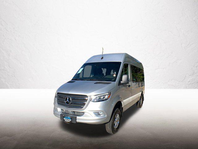 2023 mercedes-benz sprinter 2500 standard roof