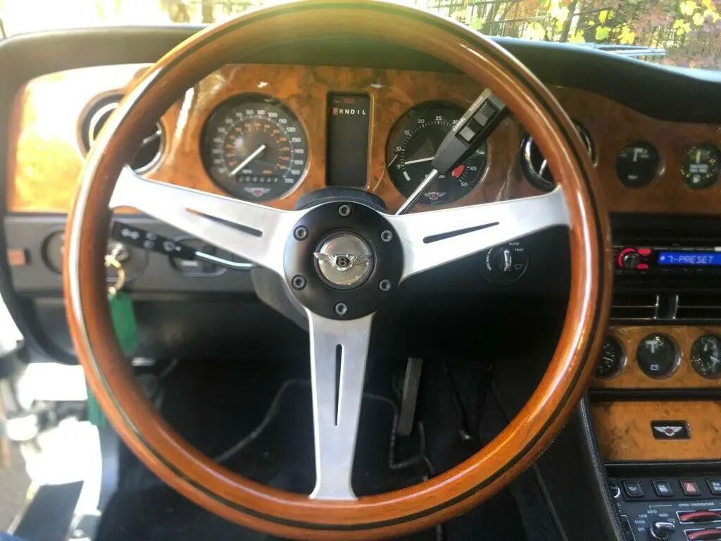 1991 bentley turbo r long wheel base white - black leather