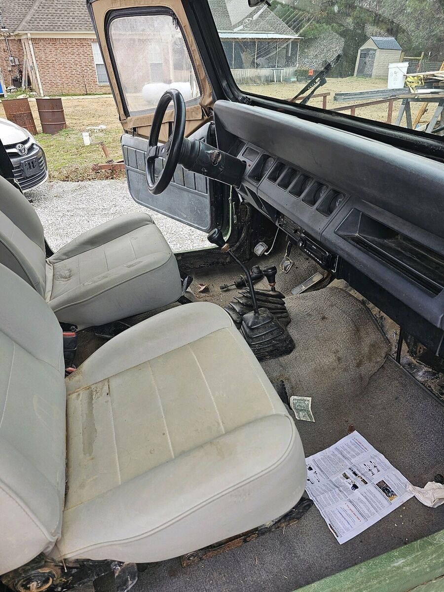 1992 jeep wrangler / yj suv green 4wd manual s