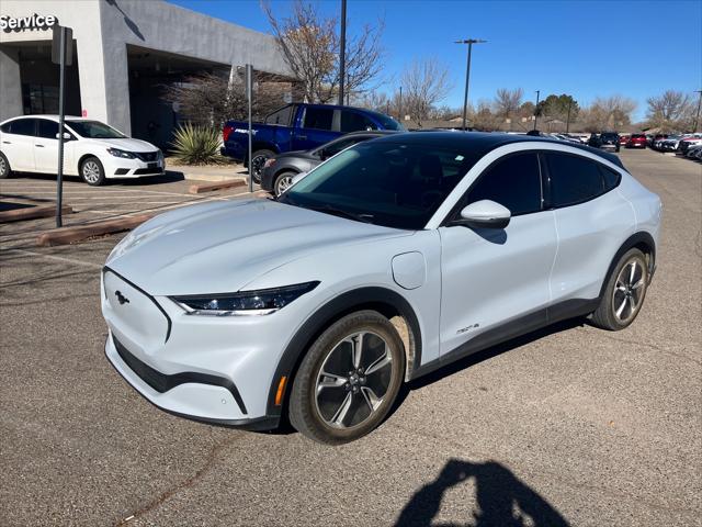 2021 ford mustang mach-e select