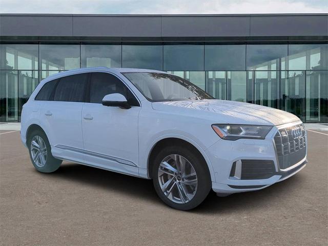 2021 audi q7 45 premium plus