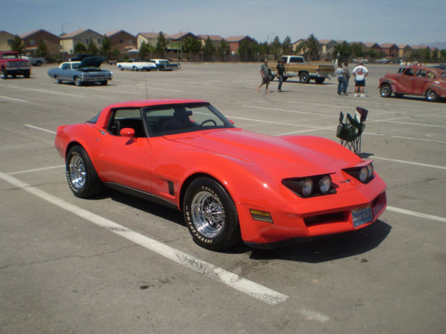 1980 chevrolet corvette, rare 305v8 57,800 miles, new torch red paint
