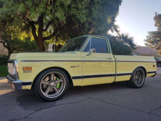 1971 chevrolet c-10, 383 fi, 700r4, 12 bolt, oe paint, professional high $ build
